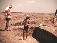 Cronica Cercetărilor Arheologice din România, Campania 2000. Raportul nr. 67, Gălăţui, Movila Berzei (Movila Coteţ, Movila Verde)<br /><a href='CronicaCAfotografii/2000/067/wgalmb-2.jpg' target=_blank>Priveşte aceeaşi imagine într-o fereastră nouă</a>