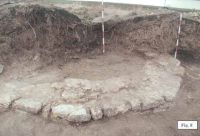 Cronica Cercetărilor Arheologice din România, Campania 2001. Raportul nr. 80, Cumpărătura, Săliştea Nemirceni<br /><a href='CronicaCAfotografii/2001/080/fig-8.jpg' target=_blank>Priveşte aceeaşi imagine într-o fereastră nouă</a>
