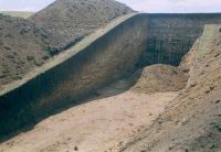 Cronica Cercetărilor Arheologice din România, Campania 2001. Raportul nr. 147, Movileni, Dealul Criveşti (La movile)<br /><a href='CronicaCAfotografii/2001/147/movileni-pl-iii-1.jpg' target=_blank>Priveşte aceeaşi imagine într-o fereastră nouă</a>