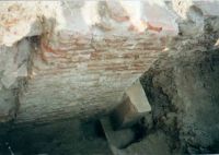 Cronica Cercetărilor Arheologice din România, Campania 2002. Raportul nr. 48, Câmpulung, Mânăstirea Negru Vodă<br /><a href='CronicaCAfotografii/2002/048/Figura5.jpg' target=_blank>Priveşte aceeaşi imagine într-o fereastră nouă</a>