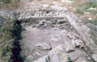 Chronicle of the Archaeological Excavations in Romania, 2002 Campaign. Report no. 109, Jurilovca, Insula Bisericuţa<br /><a href='CronicaCAfotografii/2002/109/argamum-insula-bisericuta-s1sud.jpg' target=_blank>Display the same picture in a new window</a>