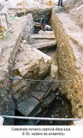 Chronicle of the Archaeological Excavations in Romania, 2003 Campaign. Report no. 12, Alba Iulia, Palatul Episcopal<br /><a href='CronicaCAfotografii/2003/012/ab-catedrala-s-35-v-gen.jpg' target=_blank>Display the same picture in a new window</a>