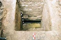 Chronicle of the Archaeological Excavations in Romania, 2004 Campaign. Report no. 18, Alba Iulia, Palatul Episcopal<br /><a href='CronicaCAfotografii/2004/018/rsz-1.jpg' target=_blank>Display the same picture in a new window</a>