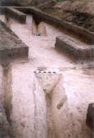 Chronicle of the Archaeological Excavations in Romania, 2004 Campaign. Report no. 32, Alba Iulia, Întreprinderea Monolit (La Recea/ Dealul Furcilor)<br /><a href='CronicaCAfotografii/2004/032/rsz-2.jpg' target=_blank>Display the same picture in a new window</a>