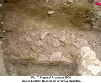 Chronicle of the Archaeological Excavations in Romania, 2004 Campaign. Report no. 129, Jurilovca, Capul Dolojman.<br /> Sector 02-poze-sector-central.<br /><a href='CronicaCAfotografii/2004/129/rsz-7.jpg' target=_blank>Display the same picture in a new window</a>