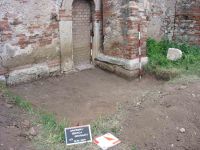 Chronicle of the Archaeological Excavations in Romania, 2004 Campaign. Report no. 197, Sântimbru, Biserica Reformată<br /><a href='CronicaCAfotografii/2004/197/rsz-7.jpg' target=_blank>Display the same picture in a new window</a>