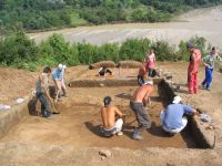 Cronica Cercetărilor Arheologice din România, Campania 2005. Raportul nr. 114, Mălăeştii De Jos, La Mornel<br /><a href='CronicaCAfotografii/2005/114/rsz-0.jpg' target=_blank>Priveşte aceeaşi imagine într-o fereastră nouă</a>