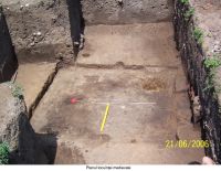 Chronicle of the Archaeological Excavations in Romania, 2006 Campaign. Report no. 27, Alba Iulia, Apulum II (Canabae-le castrului roman)<br /><a href='CronicaCAfotografii/2006/027/rsz-0.jpg' target=_blank>Display the same picture in a new window</a>