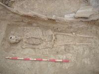 Cronica Cercetărilor Arheologice din România, Campania 2006. Raportul nr. 76, Enisala, Peştera (La Baba Joimăriţa; La Moţu; La Cetate)<br /><a href='CronicaCAfotografii/2006/076/rsz-1.jpg' target=_blank>Priveşte aceeaşi imagine într-o fereastră nouă</a>