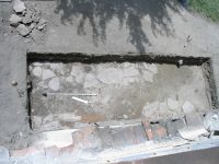 Cronica Cercetărilor Arheologice din România, Campania 2007. Raportul nr. 60, Cristuru Secuiesc<br /><a href='CronicaCAfotografii/2007/060-CRISTURU-SECUIESC-HR-CasaLengyel-C/nivel-de-calcare.jpg' target=_blank>Priveşte aceeaşi imagine într-o fereastră nouă</a>