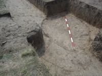 Cronica Cercetărilor Arheologice din România, Campania 2007. Raportul nr. 144, Dulceşti, Ferma legumicolă<br /><a href='CronicaCAfotografii/2007/144-ROSIORI-NT-TarinaVeche-1/cuptor-antic-cu-groapa-de-deservire-sviii.JPG' target=_blank>Priveşte aceeaşi imagine într-o fereastră nouă</a>