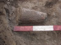 Cronica Cercetărilor Arheologice din România, Campania 2008. Raportul nr. 149, Fulgeriş, La Trei Cireşi (Dealul Fulgeriş).<br /> Sectorul Ilustratie.<br /><a href='CronicaCAfotografii/2008/149/fig3-2-aspecte-din-timpul-cercetarii-sectiunii-s-x.jpg' target=_blank>Priveşte aceeaşi imagine într-o fereastră nouă</a>