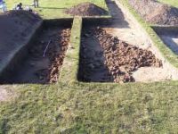 Cronica Cercetărilor Arheologice din România, Campania 2013. Raportul nr. 17, Caransebeş, Poligon - Livadă (câmpul lui Poşta)<br /><a href='CronicaCAfotografii/2013/017-buchini/fig-3.jpg' target=_blank>Priveşte aceeaşi imagine într-o fereastră nouă</a>