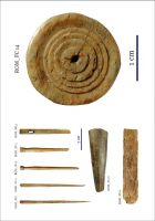 Cronica Cercetărilor Arheologice din România, Campania 2013. Raportul nr. 29, Reşca, Rusca de la Pădure.<br /> Sectorul 029-5160-industria-materiilor-dure-animale.<br /><a href='CronicaCAfotografii/2013/029-resca/029-5160-industria-materiilor-dure-animale/pl.jpg' target=_blank>Priveşte aceeaşi imagine într-o fereastră nouă</a>. Titlu: 029-5160-industria-materiilor-dure-animale