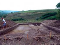 Cronica Cercetărilor Arheologice din România, Campania 2013. Raportul nr. 112, Fulgeriş, La Trei Cireşi (Dealul Fulgeriş).<br /> Sectorul Ilustratie.<br /><a href='CronicaCAfotografii/2013/112-fulgeris/2.jpg' target=_blank>Priveşte aceeaşi imagine într-o fereastră nouă</a>