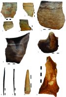 Cronica Cercetărilor Arheologice din România, Campania 2014. Raportul nr. 128, Negrileşti, Şcoala Generală (La Punte, Pin, Curtea Şcolii).<br /> Sectorul 2-Industria-materiilor-dure-animale.<br /><a href='CronicaCAfotografii/2014/128-Negrilesti/plansa-25-bronz.jpg' target=_blank>Priveşte aceeaşi imagine într-o fereastră nouă</a>