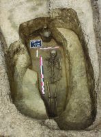 Cronica Cercetărilor Arheologice din România, Campania 2015. Raportul nr. 103, Sângeorgiu De Mureş, Situl 4-Sângeorgiu de Mureş (Varianta de ocolire a municipiului Târgu Mureş, km. 9+060 – 9+230)<br /><a href='CronicaCAfotografii/2015/103-Sangeorgiu-de-Mures/7-mormantul-1.jpg' target=_blank>Priveşte aceeaşi imagine într-o fereastră nouă</a>