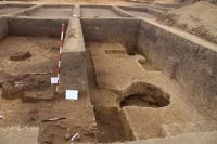 Cronica Cercetărilor Arheologice din România, Campania 2018. Raportul nr. 117, Negrileşti, Şcoala Generală (La Punte, Pin, Curtea Şcolii).<br /> Sectorul Foto.<br /><a href='CronicaCAfotografii/2018/2-preventive/117-Negrilesti-curtea-scolii-GL-p/Foto/fig-5-3-cx30-31sg4img-3429.JPG' target=_blank>Priveşte aceeaşi imagine într-o fereastră nouă</a>. Titlu: Foto