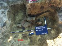 Cronica Cercetărilor Arheologice din România, Campania 2019. Raportul nr. 69, Scânteia, La Nuci (Dealul Bodeştilor)<br /><a href='CronicaCAfotografii/2019/01-sistematice/069-scanteia-is-lanucidealbodesti-s/fig11-gr293-fund.jpg' target=_blank>Priveşte aceeaşi imagine într-o fereastră nouă</a>