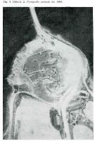 Cronica Cercetărilor Arheologice din România, Campania 2004. Raportul nr. 92, Enisala, Palanca<br /><a href='CronicaCAfotografii/2004/092/rsz-1.jpg' target=_blank>Priveşte aceeaşi imagine într-o fereastră nouă</a>, Enisala, Palanca<br /><a href='https://ran.cimec.ro/RANatasamente/i1/F7B535836AB54A729A55E6DE7C2C5A44.jpg' target=_blank>Priveşte aceeaşi imagine într-o fereastră nouă</a>. Autor: Alexandru Simion Ștefan. Titlu: Alexandru Simion Ștefan. Sursa: Alexandru Simion Ștefan, Cetățile romane de la Enisala. Studiu aerofotografic, Revista Monumentelor și Muzeelor, XLXVI, 12, Buletinul Monumente Istorice și de Artă, 2, 1977, p. 19, fig. 8