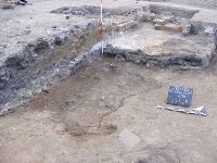 Cronica Cercetărilor Arheologice din România, Campania 2011. Raportul nr. 114, Drobeta-Turnu Severin, Parcul General Dragalina (Zeren; Zeuriuenses; Zwun)<br /><a href='CronicaCAfotografii/2011/114/plansa-xx.jpg' target=_blank>Priveşte aceeaşi imagine într-o fereastră nouă</a>, Drobeta-Turnu Severin, Parcul General Dragalina (Zeren; Zeuriuenses; Zwun)<br /><a href='https://ran.cimec.ro/RANatasamente/i1/8DA88FCA588D41F89C7339A7E926C845.jpg' target=_blank>Priveşte aceeaşi imagine într-o fereastră nouă</a>. Titlu: 1. Inel din argint cu inscripție, secolele XIV-XV. 2. Cămașă de zale din fier, secolul al XV-lea. 3 - Fotografie din timpul descoperirii tezaurului monetar compus din 159 de monede de argint, din 2011.. Sursa: Marian Iulian Neagoe, Cetatea medievală a Severinului, centru de putere la Porțile de Fier, MJM, Craiova, 2021, pp. 28-29, 165, planșa XXX/1, 2, 3, p. 194, Drobeta-Turnu Severin, Parcul General Dragalina (Zeren; Zeuriuenses; Zwun)<br /><a href='https://ran.cimec.ro/RANatasamente/i1/6E16DBA227134F4F868AB263468C32E3.jpg' target=_blank>Priveşte aceeaşi imagine într-o fereastră nouă</a>. Titlu: Fotografie a suprafeței Sp. V/2011, cercetate în spațiul intermediar de vest dintre incinte. 2. Desen al profilului de sud al suprafeței Sp. V/2011. Sursa: Marian Iulian Neagoe, Cetatea medievală a Severinului, centru de putere la Porțile de Fier, MJM, Craiova, 2021, pp. 28-29, 165, planșa VII/1, 2, p. 171, Drobeta-Turnu Severin, Parcul General Dragalina (Zeren; Zeuriuenses; Zwun)<br /><a href='https://ran.cimec.ro/RANatasamente/i1/DE66F1E8B8B8441A866EC68574A8DEA0.jpg' target=_blank>Priveşte aceeaşi imagine într-o fereastră nouă</a>. Titlu: Fotografie a suprafeței Sp. VII/2011, cercetate în spațiul de vest dintre incinte. 2 - Fotografie cu profilul de nord suprafeței Sp. VII/2011. Sursa: Marian Iulian Neagoe, Cetatea medievală a Severinului, centru de putere la Porțile de Fier, MJM, Craiova, 2021, pp. 28-29, 165, planșa VIII/1,2, p. 172, Drobeta-Turnu Severin, Parcul General Dragalina (Zeren; Zeuriuenses; Zwun)<br /><a href='https://ran.cimec.ro/RANatasamente/i1/44DDB4003B7F49A1A7C77B261CF48551.jpg' target=_blank>Priveşte aceeaşi imagine într-o fereastră nouă</a>. Titlu: Fotografie cu turnul de poartă de pe latura nordică a primei incinte (Sp. IX/2011). 2 - Desenul profilului de nord al suprafeței Sp. IX/2011. Sursa: Marian Iulian Neagoe, Cetatea medievală a Severinului, centru de putere la Porțile de Fier, MJM, Craiova, 2021, pp. 28-29, 165, planșa IX/1,2, p. 173, Drobeta-Turnu Severin, Parcul General Dragalina (Zeren; Zeuriuenses; Zwun)<br /><a href='https://ran.cimec.ro/RANatasamente/i1/99F321ECC4B449719BEFF5BFEFA7B369.jpg' target=_blank>Priveşte aceeaşi imagine într-o fereastră nouă</a>. Titlu: Planul Cetății Severinului - ultimele cercetări arheologice. Sursa: Marian Iulian Neagoe, Cetatea medievală a Severinului, centru de putere la Porțile de Fier, MJM, Craiova, 2021, pp. 28-29, 165, planșa IV, p. 170, Drobeta-Turnu Severin, Parcul General Dragalina (Zeren; Zeuriuenses; Zwun)<br /><a href='https://ran.cimec.ro/RANatasamente/i1/9B59A34E955A45ABB2ED8C1111841DB6.jpg' target=_blank>Priveşte aceeaşi imagine într-o fereastră nouă</a>. Titlu: Planul turnului intermediar de est al incintei interioare, cu ruinele bisericilor I-II și amplasarea mormintelor descoperite în 1939-1940, 2011 și 2013. Sursa: Marian Iulian Neagoe, Cetatea medievală a Severinului, centru de putere la Porțile de Fier, MJM, Craiova, 2021, pp. 28-29, 165, planșa X, p. 174, Drobeta-Turnu Severin, Parcul General Dragalina (Zeren; Zeuriuenses; Zwun)<br /><a href='https://ran.cimec.ro/RANatasamente/i1/CF058F8C276D4A1F9EA598077034D0E2.jpg' target=_blank>Priveşte aceeaşi imagine într-o fereastră nouă</a>. Titlu: Ruinele Cetății Severinului. Sursa: Marian Iulian Neagoe, Cetatea medievală a Severinului, centru de putere la Porțile de Fier, MJM, Craiova, 2021, pp. 28-29, 165, planșa IV/2, p. 168, Drobeta-Turnu Severin, Parcul General Dragalina (Zeren; Zeuriuenses; Zwun)<br /><a href='https://ran.cimec.ro/RANatasamente/i2/98DE2E8C636A45F798707E1A5417D422.jpg' target=_blank>Priveşte aceeaşi imagine într-o fereastră nouă</a>. Autor: Crăciunescu Gabriel etl all. Titlu: Artefacte descoperite în timpul cercetărilor din 2011. Sursa: Gabriel Crăciunescu, Marin Iulian Neagoe, Oana Minodora Neagoe, Raport de cercetare arheologică, situl „Cetatea Severinului, Muzeul Regiunii Porților de Fier, Drobeta Turnu Severin, 28.07.2011, Drobeta-Turnu Severin, Parcul General Dragalina (Zeren; Zeuriuenses; Zwun)<br /><a href='https://ran.cimec.ro/RANatasamente/i2/3104BC85CA1C4739867BE6D67F62F06D.jpg' target=_blank>Priveşte aceeaşi imagine într-o fereastră nouă</a>. Autor: Crăciunescu Gabriel etl all. Titlu: Artefacte din bronz descoperite în 2011. Sursa: Gabriel Crăciunescu, Marin Iulian Neagoe, Oana Minodora Neagoe, Raport de cercetare arheologică, situl „Cetatea Severinului, Muzeul Regiunii Porților de Fier, Drobeta Turnu Severin, 28.07.2011, Drobeta-Turnu Severin, Parcul General Dragalina (Zeren; Zeuriuenses; Zwun)<br /><a href='https://ran.cimec.ro/RANatasamente/i2/5A207B29CA8A4224A9843FF32D442143.jpg' target=_blank>Priveşte aceeaşi imagine într-o fereastră nouă</a>. Autor: Crăciunescu Gabriel etl all. Titlu: Artefacte din fier. Sursa: Gabriel Crăciunescu, Marin Iulian Neagoe, Oana Minodora Neagoe, Raport de cercetare arheologică, situl „Cetatea Severinului, Muzeul Regiunii Porților de Fier, Drobeta Turnu Severin, 28.07.2011, Drobeta-Turnu Severin, Parcul General Dragalina (Zeren; Zeuriuenses; Zwun)<br /><a href='https://ran.cimec.ro/RANatasamente/i2/4028B464A91C41AEAD07D0FB4ACB176E.jpg' target=_blank>Priveşte aceeaşi imagine într-o fereastră nouă</a>. Autor: Crăciunescu Gabriel etl all. Titlu: Artefacte din fier. Sursa: Gabriel Crăciunescu, Marin Iulian Neagoe, Oana Minodora Neagoe, Raport de cercetare arheologică, situl „Cetatea Severinului, Muzeul Regiunii Porților de Fier, Drobeta Turnu Severin, 28.07.2011, Drobeta-Turnu Severin, Parcul General Dragalina (Zeren; Zeuriuenses; Zwun)<br /><a href='https://ran.cimec.ro/RANatasamente/i2/52C73A3BE46C4D198996D78E798F5C80.jpg' target=_blank>Priveşte aceeaşi imagine într-o fereastră nouă</a>. Autor: Crăciunescu Gabriel etl all. Titlu: Artefacte din fier descoperite în 2011. Sursa: Gabriel Crăciunescu, Marin Iulian Neagoe, Oana Minodora Neagoe, Raport de cercetare arheologică, situl „Cetatea Severinului, Muzeul Regiunii Porților de Fier, Drobeta Turnu Severin, 28.07.2011, Drobeta-Turnu Severin, Parcul General Dragalina (Zeren; Zeuriuenses; Zwun)<br /><a href='https://ran.cimec.ro/RANatasamente/i2/80A2E4DD53D24680AFF56EB33448ED91.jpg' target=_blank>Priveşte aceeaşi imagine într-o fereastră nouă</a>. Autor: Crăciunescu Gabriel etl all. Titlu: Artefacte din fier descoperite în 2011. Sursa: Gabriel Crăciunescu, Marin Iulian Neagoe, Oana Minodora Neagoe, Raport de cercetare arheologică, situl „Cetatea Severinului, Muzeul Regiunii Porților de Fier, Drobeta Turnu Severin, 28.07.2011, Drobeta-Turnu Severin, Parcul General Dragalina (Zeren; Zeuriuenses; Zwun)<br /><a href='https://ran.cimec.ro/RANatasamente/i2/2CDA62FB5C474C8AAC5BFD0CCC64AEF3.jpg' target=_blank>Priveşte aceeaşi imagine într-o fereastră nouă</a>. Autor: Crăciunescu Gabriel etl all. Titlu: Artefacte din fier descoperite în 2011. Sursa: Gabriel Crăciunescu, Marin Iulian Neagoe, Oana Minodora Neagoe, Raport de cercetare arheologică, situl „Cetatea Severinului, Muzeul Regiunii Porților de Fier, Drobeta Turnu Severin, 28.07.2011, Drobeta-Turnu Severin, Parcul General Dragalina (Zeren; Zeuriuenses; Zwun)<br /><a href='https://ran.cimec.ro/RANatasamente/i2/E1F8A93AF6E34BD585D4D1B8C9E66654.jpg' target=_blank>Priveşte aceeaşi imagine într-o fereastră nouă</a>. Autor: Crăciunescu Gabriel etl all. Titlu: Artefacte din os. Sursa: Gabriel Crăciunescu, Marin Iulian Neagoe, Oana Minodora Neagoe, Raport de cercetare arheologică, situl „Cetatea Severinului, Muzeul Regiunii Porților de Fier, Drobeta Turnu Severin, 28.07.2011, Drobeta-Turnu Severin, Parcul General Dragalina (Zeren; Zeuriuenses; Zwun)<br /><a href='https://ran.cimec.ro/RANatasamente/i2/6CA8419AE73D48E3885162BEB24776A1.jpg' target=_blank>Priveşte aceeaşi imagine într-o fereastră nouă</a>. Autor: Crăciunescu Gabriel etl all. Titlu: Ceramică medievală. Sursa: Gabriel Crăciunescu, Marin Iulian Neagoe, Oana Minodora Neagoe, Raport de cercetare arheologică, situl „Cetatea Severinului, Muzeul Regiunii Porților de Fier, Drobeta Turnu Severin, 28.07.2011, Drobeta-Turnu Severin, Parcul General Dragalina (Zeren; Zeuriuenses; Zwun)<br /><a href='https://ran.cimec.ro/RANatasamente/i2/647DEE49018E4ABF9DE1181F69B58F62.jpg' target=_blank>Priveşte aceeaşi imagine într-o fereastră nouă</a>. Autor: Crăciunescu Gabriel etl all. Titlu: Ceramică medievală. Sursa: Gabriel Crăciunescu, Marin Iulian Neagoe, Oana Minodora Neagoe, Raport de cercetare arheologică, situl „Cetatea Severinului, Muzeul Regiunii Porților de Fier, Drobeta Turnu Severin, 28.07.2011, Drobeta-Turnu Severin, Parcul General Dragalina (Zeren; Zeuriuenses; Zwun)<br /><a href='https://ran.cimec.ro/RANatasamente/i2/B8FEBC213EB94F348E734B41A0FFFEC6.jpg' target=_blank>Priveşte aceeaşi imagine într-o fereastră nouă</a>. Autor: Crăciunescu Gabriel etl all. Titlu: Ceramică medievală. Sursa: Gabriel Crăciunescu, Marin Iulian Neagoe, Oana Minodora Neagoe, Raport de cercetare arheologică, situl „Cetatea Severinului, Muzeul Regiunii Porților de Fier, Drobeta Turnu Severin, 28.07.2011, Drobeta-Turnu Severin, Parcul General Dragalina (Zeren; Zeuriuenses; Zwun)<br /><a href='https://ran.cimec.ro/RANatasamente/i2/0679FBA7D1A34E518E4C0A3417695CAC.jpg' target=_blank>Priveşte aceeaşi imagine într-o fereastră nouă</a>. Autor: Crăciunescu Gabriel etl all. Titlu: Ceramică medievală descoperită în 2011. Sursa: Gabriel Crăciunescu, Marin Iulian Neagoe, Oana Minodora Neagoe, Raport de cercetare arheologică, situl „Cetatea Severinului, Muzeul Regiunii Porților de Fier, Drobeta Turnu Severin, 28.07.2011, Drobeta-Turnu Severin, Parcul General Dragalina (Zeren; Zeuriuenses; Zwun)<br /><a href='https://ran.cimec.ro/RANatasamente/i2/A6A9CF68A2EC4EE684D7B4881E10434A.jpg' target=_blank>Priveşte aceeaşi imagine într-o fereastră nouă</a>. Autor: Crăciunescu Gabriel etl all. Titlu: Ceramică medievală descoperită în 2011. Sursa: Gabriel Crăciunescu, Marin Iulian Neagoe, Oana Minodora Neagoe, Raport de cercetare arheologică, situl „Cetatea Severinului, Muzeul Regiunii Porților de Fier, Drobeta Turnu Severin, 28.07.2011, Drobeta-Turnu Severin, Parcul General Dragalina (Zeren; Zeuriuenses; Zwun)<br /><a href='https://ran.cimec.ro/RANatasamente/i2/53DF13AE9CB04E25B8D7FC92ACF06644.jpg' target=_blank>Priveşte aceeaşi imagine într-o fereastră nouă</a>. Autor: Crăciunescu Gabriel etl all. Titlu: Ceramică medievală descoperită în 2011. Sursa: Gabriel Crăciunescu, Marin Iulian Neagoe, Oana Minodora Neagoe, Raport de cercetare arheologică, situl „Cetatea Severinului, Muzeul Regiunii Porților de Fier, Drobeta Turnu Severin, 28.07.2011, Drobeta-Turnu Severin, Parcul General Dragalina (Zeren; Zeuriuenses; Zwun)<br /><a href='https://ran.cimec.ro/RANatasamente/i2/124896545A6D4B63BBD0B20247D5F5C7.jpg' target=_blank>Priveşte aceeaşi imagine într-o fereastră nouă</a>. Autor: Crăciunescu Gabriel etl all. Titlu: Ceramică medievală descoperită în 2011. Sursa: Gabriel Crăciunescu, Marin Iulian Neagoe, Oana Minodora Neagoe, Raport de cercetare arheologică, situl „Cetatea Severinului, Muzeul Regiunii Porților de Fier, Drobeta Turnu Severin, 28.07.2011, Drobeta-Turnu Severin, Parcul General Dragalina (Zeren; Zeuriuenses; Zwun)<br /><a href='https://ran.cimec.ro/RANatasamente/i2/A42492F9C1054CF9ACA2A4D8E7F1D831.jpg' target=_blank>Priveşte aceeaşi imagine într-o fereastră nouă</a>. Autor: Crăciunescu Gabriel etl all. Titlu: Ceramică medievală descoperită în 2011. Sursa: Gabriel Crăciunescu, Marin Iulian Neagoe, Oana Minodora Neagoe, Raport de cercetare arheologică, situl „Cetatea Severinului, Muzeul Regiunii Porților de Fier, Drobeta Turnu Severin, 28.07.2011, Drobeta-Turnu Severin, Parcul General Dragalina (Zeren; Zeuriuenses; Zwun)<br /><a href='https://ran.cimec.ro/RANatasamente/i2/79BC6E3E2B8349EAAA5E1BC9A18F75CD.jpg' target=_blank>Priveşte aceeaşi imagine într-o fereastră nouă</a>. Autor: Crăciunescu Gabriel etl all. Titlu: Ceramică medievală descoperită în 2011. Sursa: Gabriel Crăciunescu, Marin Iulian Neagoe, Oana Minodora Neagoe, Raport de cercetare arheologică, situl „Cetatea Severinului, Muzeul Regiunii Porților de Fier, Drobeta Turnu Severin, 28.07.2011, Drobeta-Turnu Severin, Parcul General Dragalina (Zeren; Zeuriuenses; Zwun)<br /><a href='https://ran.cimec.ro/RANatasamente/i2/A76E2D779708437E9D019C82D59B6A6B.jpg' target=_blank>Priveşte aceeaşi imagine într-o fereastră nouă</a>. Autor: Crăciunescu Gabriel etl all. Titlu: Ceramică medievală descoperită în 2011. Sursa: Gabriel Crăciunescu, Marin Iulian Neagoe, Oana Minodora Neagoe, Raport de cercetare arheologică, situl „Cetatea Severinului, Muzeul Regiunii Porților de Fier, Drobeta Turnu Severin, 28.07.2011, Drobeta-Turnu Severin, Parcul General Dragalina (Zeren; Zeuriuenses; Zwun)<br /><a href='https://ran.cimec.ro/RANatasamente/i2/22218E80DD2D436EA5CF2B7646CC58BF.jpg' target=_blank>Priveşte aceeaşi imagine într-o fereastră nouă</a>. Autor: Crăciunescu Gabriel etl all. Titlu: Cercetare magnetometrică. Sursa: Gabriel Crăciunescu, Marin Iulian Neagoe, Oana Minodora Neagoe, Raport de cercetare arheologică, situl „Cetatea Severinului, Muzeul Regiunii Porților de Fier, Drobeta Turnu Severin, 28.07.2011, Drobeta-Turnu Severin, Parcul General Dragalina (Zeren; Zeuriuenses; Zwun)<br /><a href='https://ran.cimec.ro/RANatasamente/i2/CE6F320F7E064952ACFE218943E3319A.jpg' target=_blank>Priveşte aceeaşi imagine într-o fereastră nouă</a>. Autor: Crăciunescu Gabriel etl all. Titlu: Cercetare magnetometrică. Sursa: Gabriel Crăciunescu, Marin Iulian Neagoe, Oana Minodora Neagoe, Raport de cercetare arheologică, situl „Cetatea Severinului, Muzeul Regiunii Porților de Fier, Drobeta Turnu Severin, 28.07.2011, Drobeta-Turnu Severin, Parcul General Dragalina (Zeren; Zeuriuenses; Zwun)<br /><a href='https://ran.cimec.ro/RANatasamente/i2/34C6D66F48B74F0790782E0E448D0432.jpg' target=_blank>Priveşte aceeaşi imagine într-o fereastră nouă</a>. Autor: Crăciunescu Gabriel etl all. Titlu: Fântână. Sursa: Gabriel Crăciunescu, Marin Iulian Neagoe, Oana Minodora Neagoe, Raport de cercetare arheologică, situl „Cetatea Severinului, Muzeul Regiunii Porților de Fier, Drobeta Turnu Severin, 28.07.2011, Drobeta-Turnu Severin, Parcul General Dragalina (Zeren; Zeuriuenses; Zwun)<br /><a href='https://ran.cimec.ro/RANatasamente/i2/1CAF8105A87940089D4CB506D34DC861.jpg' target=_blank>Priveşte aceeaşi imagine într-o fereastră nouă</a>. Autor: Crăciunescu Gabriel etl all. Titlu: Fotografie de complex arheologic. Sursa: Gabriel Crăciunescu, Marin Iulian Neagoe, Oana Minodora Neagoe, Raport de cercetare arheologică, situl „Cetatea Severinului, Muzeul Regiunii Porților de Fier, Drobeta Turnu Severin, 28.07.2011, Drobeta-Turnu Severin, Parcul General Dragalina (Zeren; Zeuriuenses; Zwun)<br /><a href='https://ran.cimec.ro/RANatasamente/i2/9E23AC268FB94B519529D8EFB2B612D5.jpg' target=_blank>Priveşte aceeaşi imagine într-o fereastră nouă</a>. Autor: Crăciunescu Gabriel etl all. Titlu: Fotografie de complex arheologic. Sursa: Gabriel Crăciunescu, Marin Iulian Neagoe, Oana Minodora Neagoe, Raport de cercetare arheologică, situl „Cetatea Severinului, Muzeul Regiunii Porților de Fier, Drobeta Turnu Severin, 28.07.2011, Drobeta-Turnu Severin, Parcul General Dragalina (Zeren; Zeuriuenses; Zwun)<br /><a href='https://ran.cimec.ro/RANatasamente/i2/50AC00A5C2C943F3B867CAC862F2C7F6.jpg' target=_blank>Priveşte aceeaşi imagine într-o fereastră nouă</a>. Autor: Crăciunescu Gabriel etl all. Titlu: Fotografie de complex arheologic. Sursa: Gabriel Crăciunescu, Marin Iulian Neagoe, Oana Minodora Neagoe, Raport de cercetare arheologică, situl „Cetatea Severinului, Muzeul Regiunii Porților de Fier, Drobeta Turnu Severin, 28.07.2011, Drobeta-Turnu Severin, Parcul General Dragalina (Zeren; Zeuriuenses; Zwun)<br /><a href='https://ran.cimec.ro/RANatasamente/i2/297C51AB49274FC8AF8672CDA684E38E.jpg' target=_blank>Priveşte aceeaşi imagine într-o fereastră nouă</a>. Autor: Crăciunescu Gabriel etl all. Titlu: Fotografie de complex arheologic. Sursa: Gabriel Crăciunescu, Marin Iulian Neagoe, Oana Minodora Neagoe, Raport de cercetare arheologică, situl „Cetatea Severinului, Muzeul Regiunii Porților de Fier, Drobeta Turnu Severin, 28.07.2011, Drobeta-Turnu Severin, Parcul General Dragalina (Zeren; Zeuriuenses; Zwun)<br /><a href='https://ran.cimec.ro/RANatasamente/i2/FFAC0ED4293B4241AC1B6E868660489B.jpg' target=_blank>Priveşte aceeaşi imagine într-o fereastră nouă</a>. Autor: Crăciunescu Gabriel etl all. Titlu: Fotografie de complex arheologic. Sursa: Gabriel Crăciunescu, Marin Iulian Neagoe, Oana Minodora Neagoe, Raport de cercetare arheologică, situl „Cetatea Severinului, Muzeul Regiunii Porților de Fier, Drobeta Turnu Severin, 28.07.2011, Drobeta-Turnu Severin, Parcul General Dragalina (Zeren; Zeuriuenses; Zwun)<br /><a href='https://ran.cimec.ro/RANatasamente/i2/BD13E15030FF44F9844D5B8824692E22.jpg' target=_blank>Priveşte aceeaşi imagine într-o fereastră nouă</a>. Autor: Crăciunescu Gabriel etl all. Titlu: Fotografie de complex arheologic. Sursa: Gabriel Crăciunescu, Marin Iulian Neagoe, Oana Minodora Neagoe, Raport de cercetare arheologică, situl „Cetatea Severinului, Muzeul Regiunii Porților de Fier, Drobeta Turnu Severin, 28.07.2011