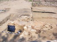 Cronica Cercetărilor Arheologice din România, Campania 2011. Raportul nr. 114, Drobeta-Turnu Severin, Parcul General Dragalina (Zeren; Zeuriuenses; Zwun)<br /><a href='CronicaCAfotografii/2011/114/plansa-xx.jpg' target=_blank>Priveşte aceeaşi imagine într-o fereastră nouă</a>, Drobeta-Turnu Severin, Parcul General Dragalina (Zeren; Zeuriuenses; Zwun)<br /><a href='https://ran.cimec.ro/RANatasamente/i1/8DA88FCA588D41F89C7339A7E926C845.jpg' target=_blank>Priveşte aceeaşi imagine într-o fereastră nouă</a>. Titlu: 1. Inel din argint cu inscripție, secolele XIV-XV. 2. Cămașă de zale din fier, secolul al XV-lea. 3 - Fotografie din timpul descoperirii tezaurului monetar compus din 159 de monede de argint, din 2011.. Sursa: Marian Iulian Neagoe, Cetatea medievală a Severinului, centru de putere la Porțile de Fier, MJM, Craiova, 2021, pp. 28-29, 165, planșa XXX/1, 2, 3, p. 194, Drobeta-Turnu Severin, Parcul General Dragalina (Zeren; Zeuriuenses; Zwun)<br /><a href='https://ran.cimec.ro/RANatasamente/i1/6E16DBA227134F4F868AB263468C32E3.jpg' target=_blank>Priveşte aceeaşi imagine într-o fereastră nouă</a>. Titlu: Fotografie a suprafeței Sp. V/2011, cercetate în spațiul intermediar de vest dintre incinte. 2. Desen al profilului de sud al suprafeței Sp. V/2011. Sursa: Marian Iulian Neagoe, Cetatea medievală a Severinului, centru de putere la Porțile de Fier, MJM, Craiova, 2021, pp. 28-29, 165, planșa VII/1, 2, p. 171, Drobeta-Turnu Severin, Parcul General Dragalina (Zeren; Zeuriuenses; Zwun)<br /><a href='https://ran.cimec.ro/RANatasamente/i1/DE66F1E8B8B8441A866EC68574A8DEA0.jpg' target=_blank>Priveşte aceeaşi imagine într-o fereastră nouă</a>. Titlu: Fotografie a suprafeței Sp. VII/2011, cercetate în spațiul de vest dintre incinte. 2 - Fotografie cu profilul de nord suprafeței Sp. VII/2011. Sursa: Marian Iulian Neagoe, Cetatea medievală a Severinului, centru de putere la Porțile de Fier, MJM, Craiova, 2021, pp. 28-29, 165, planșa VIII/1,2, p. 172, Drobeta-Turnu Severin, Parcul General Dragalina (Zeren; Zeuriuenses; Zwun)<br /><a href='https://ran.cimec.ro/RANatasamente/i1/44DDB4003B7F49A1A7C77B261CF48551.jpg' target=_blank>Priveşte aceeaşi imagine într-o fereastră nouă</a>. Titlu: Fotografie cu turnul de poartă de pe latura nordică a primei incinte (Sp. IX/2011). 2 - Desenul profilului de nord al suprafeței Sp. IX/2011. Sursa: Marian Iulian Neagoe, Cetatea medievală a Severinului, centru de putere la Porțile de Fier, MJM, Craiova, 2021, pp. 28-29, 165, planșa IX/1,2, p. 173, Drobeta-Turnu Severin, Parcul General Dragalina (Zeren; Zeuriuenses; Zwun)<br /><a href='https://ran.cimec.ro/RANatasamente/i1/99F321ECC4B449719BEFF5BFEFA7B369.jpg' target=_blank>Priveşte aceeaşi imagine într-o fereastră nouă</a>. Titlu: Planul Cetății Severinului - ultimele cercetări arheologice. Sursa: Marian Iulian Neagoe, Cetatea medievală a Severinului, centru de putere la Porțile de Fier, MJM, Craiova, 2021, pp. 28-29, 165, planșa IV, p. 170, Drobeta-Turnu Severin, Parcul General Dragalina (Zeren; Zeuriuenses; Zwun)<br /><a href='https://ran.cimec.ro/RANatasamente/i1/9B59A34E955A45ABB2ED8C1111841DB6.jpg' target=_blank>Priveşte aceeaşi imagine într-o fereastră nouă</a>. Titlu: Planul turnului intermediar de est al incintei interioare, cu ruinele bisericilor I-II și amplasarea mormintelor descoperite în 1939-1940, 2011 și 2013. Sursa: Marian Iulian Neagoe, Cetatea medievală a Severinului, centru de putere la Porțile de Fier, MJM, Craiova, 2021, pp. 28-29, 165, planșa X, p. 174, Drobeta-Turnu Severin, Parcul General Dragalina (Zeren; Zeuriuenses; Zwun)<br /><a href='https://ran.cimec.ro/RANatasamente/i1/CF058F8C276D4A1F9EA598077034D0E2.jpg' target=_blank>Priveşte aceeaşi imagine într-o fereastră nouă</a>. Titlu: Ruinele Cetății Severinului. Sursa: Marian Iulian Neagoe, Cetatea medievală a Severinului, centru de putere la Porțile de Fier, MJM, Craiova, 2021, pp. 28-29, 165, planșa IV/2, p. 168, Drobeta-Turnu Severin, Parcul General Dragalina (Zeren; Zeuriuenses; Zwun)<br /><a href='https://ran.cimec.ro/RANatasamente/i2/98DE2E8C636A45F798707E1A5417D422.jpg' target=_blank>Priveşte aceeaşi imagine într-o fereastră nouă</a>. Autor: Crăciunescu Gabriel etl all. Titlu: Artefacte descoperite în timpul cercetărilor din 2011. Sursa: Gabriel Crăciunescu, Marin Iulian Neagoe, Oana Minodora Neagoe, Raport de cercetare arheologică, situl „Cetatea Severinului, Muzeul Regiunii Porților de Fier, Drobeta Turnu Severin, 28.07.2011, Drobeta-Turnu Severin, Parcul General Dragalina (Zeren; Zeuriuenses; Zwun)<br /><a href='https://ran.cimec.ro/RANatasamente/i2/3104BC85CA1C4739867BE6D67F62F06D.jpg' target=_blank>Priveşte aceeaşi imagine într-o fereastră nouă</a>. Autor: Crăciunescu Gabriel etl all. Titlu: Artefacte din bronz descoperite în 2011. Sursa: Gabriel Crăciunescu, Marin Iulian Neagoe, Oana Minodora Neagoe, Raport de cercetare arheologică, situl „Cetatea Severinului, Muzeul Regiunii Porților de Fier, Drobeta Turnu Severin, 28.07.2011, Drobeta-Turnu Severin, Parcul General Dragalina (Zeren; Zeuriuenses; Zwun)<br /><a href='https://ran.cimec.ro/RANatasamente/i2/5A207B29CA8A4224A9843FF32D442143.jpg' target=_blank>Priveşte aceeaşi imagine într-o fereastră nouă</a>. Autor: Crăciunescu Gabriel etl all. Titlu: Artefacte din fier. Sursa: Gabriel Crăciunescu, Marin Iulian Neagoe, Oana Minodora Neagoe, Raport de cercetare arheologică, situl „Cetatea Severinului, Muzeul Regiunii Porților de Fier, Drobeta Turnu Severin, 28.07.2011, Drobeta-Turnu Severin, Parcul General Dragalina (Zeren; Zeuriuenses; Zwun)<br /><a href='https://ran.cimec.ro/RANatasamente/i2/4028B464A91C41AEAD07D0FB4ACB176E.jpg' target=_blank>Priveşte aceeaşi imagine într-o fereastră nouă</a>. Autor: Crăciunescu Gabriel etl all. Titlu: Artefacte din fier. Sursa: Gabriel Crăciunescu, Marin Iulian Neagoe, Oana Minodora Neagoe, Raport de cercetare arheologică, situl „Cetatea Severinului, Muzeul Regiunii Porților de Fier, Drobeta Turnu Severin, 28.07.2011, Drobeta-Turnu Severin, Parcul General Dragalina (Zeren; Zeuriuenses; Zwun)<br /><a href='https://ran.cimec.ro/RANatasamente/i2/52C73A3BE46C4D198996D78E798F5C80.jpg' target=_blank>Priveşte aceeaşi imagine într-o fereastră nouă</a>. Autor: Crăciunescu Gabriel etl all. Titlu: Artefacte din fier descoperite în 2011. Sursa: Gabriel Crăciunescu, Marin Iulian Neagoe, Oana Minodora Neagoe, Raport de cercetare arheologică, situl „Cetatea Severinului, Muzeul Regiunii Porților de Fier, Drobeta Turnu Severin, 28.07.2011, Drobeta-Turnu Severin, Parcul General Dragalina (Zeren; Zeuriuenses; Zwun)<br /><a href='https://ran.cimec.ro/RANatasamente/i2/80A2E4DD53D24680AFF56EB33448ED91.jpg' target=_blank>Priveşte aceeaşi imagine într-o fereastră nouă</a>. Autor: Crăciunescu Gabriel etl all. Titlu: Artefacte din fier descoperite în 2011. Sursa: Gabriel Crăciunescu, Marin Iulian Neagoe, Oana Minodora Neagoe, Raport de cercetare arheologică, situl „Cetatea Severinului, Muzeul Regiunii Porților de Fier, Drobeta Turnu Severin, 28.07.2011, Drobeta-Turnu Severin, Parcul General Dragalina (Zeren; Zeuriuenses; Zwun)<br /><a href='https://ran.cimec.ro/RANatasamente/i2/2CDA62FB5C474C8AAC5BFD0CCC64AEF3.jpg' target=_blank>Priveşte aceeaşi imagine într-o fereastră nouă</a>. Autor: Crăciunescu Gabriel etl all. Titlu: Artefacte din fier descoperite în 2011. Sursa: Gabriel Crăciunescu, Marin Iulian Neagoe, Oana Minodora Neagoe, Raport de cercetare arheologică, situl „Cetatea Severinului, Muzeul Regiunii Porților de Fier, Drobeta Turnu Severin, 28.07.2011, Drobeta-Turnu Severin, Parcul General Dragalina (Zeren; Zeuriuenses; Zwun)<br /><a href='https://ran.cimec.ro/RANatasamente/i2/E1F8A93AF6E34BD585D4D1B8C9E66654.jpg' target=_blank>Priveşte aceeaşi imagine într-o fereastră nouă</a>. Autor: Crăciunescu Gabriel etl all. Titlu: Artefacte din os. Sursa: Gabriel Crăciunescu, Marin Iulian Neagoe, Oana Minodora Neagoe, Raport de cercetare arheologică, situl „Cetatea Severinului, Muzeul Regiunii Porților de Fier, Drobeta Turnu Severin, 28.07.2011, Drobeta-Turnu Severin, Parcul General Dragalina (Zeren; Zeuriuenses; Zwun)<br /><a href='https://ran.cimec.ro/RANatasamente/i2/6CA8419AE73D48E3885162BEB24776A1.jpg' target=_blank>Priveşte aceeaşi imagine într-o fereastră nouă</a>. Autor: Crăciunescu Gabriel etl all. Titlu: Ceramică medievală. Sursa: Gabriel Crăciunescu, Marin Iulian Neagoe, Oana Minodora Neagoe, Raport de cercetare arheologică, situl „Cetatea Severinului, Muzeul Regiunii Porților de Fier, Drobeta Turnu Severin, 28.07.2011, Drobeta-Turnu Severin, Parcul General Dragalina (Zeren; Zeuriuenses; Zwun)<br /><a href='https://ran.cimec.ro/RANatasamente/i2/647DEE49018E4ABF9DE1181F69B58F62.jpg' target=_blank>Priveşte aceeaşi imagine într-o fereastră nouă</a>. Autor: Crăciunescu Gabriel etl all. Titlu: Ceramică medievală. Sursa: Gabriel Crăciunescu, Marin Iulian Neagoe, Oana Minodora Neagoe, Raport de cercetare arheologică, situl „Cetatea Severinului, Muzeul Regiunii Porților de Fier, Drobeta Turnu Severin, 28.07.2011, Drobeta-Turnu Severin, Parcul General Dragalina (Zeren; Zeuriuenses; Zwun)<br /><a href='https://ran.cimec.ro/RANatasamente/i2/B8FEBC213EB94F348E734B41A0FFFEC6.jpg' target=_blank>Priveşte aceeaşi imagine într-o fereastră nouă</a>. Autor: Crăciunescu Gabriel etl all. Titlu: Ceramică medievală. Sursa: Gabriel Crăciunescu, Marin Iulian Neagoe, Oana Minodora Neagoe, Raport de cercetare arheologică, situl „Cetatea Severinului, Muzeul Regiunii Porților de Fier, Drobeta Turnu Severin, 28.07.2011, Drobeta-Turnu Severin, Parcul General Dragalina (Zeren; Zeuriuenses; Zwun)<br /><a href='https://ran.cimec.ro/RANatasamente/i2/0679FBA7D1A34E518E4C0A3417695CAC.jpg' target=_blank>Priveşte aceeaşi imagine într-o fereastră nouă</a>. Autor: Crăciunescu Gabriel etl all. Titlu: Ceramică medievală descoperită în 2011. Sursa: Gabriel Crăciunescu, Marin Iulian Neagoe, Oana Minodora Neagoe, Raport de cercetare arheologică, situl „Cetatea Severinului, Muzeul Regiunii Porților de Fier, Drobeta Turnu Severin, 28.07.2011, Drobeta-Turnu Severin, Parcul General Dragalina (Zeren; Zeuriuenses; Zwun)<br /><a href='https://ran.cimec.ro/RANatasamente/i2/A6A9CF68A2EC4EE684D7B4881E10434A.jpg' target=_blank>Priveşte aceeaşi imagine într-o fereastră nouă</a>. Autor: Crăciunescu Gabriel etl all. Titlu: Ceramică medievală descoperită în 2011. Sursa: Gabriel Crăciunescu, Marin Iulian Neagoe, Oana Minodora Neagoe, Raport de cercetare arheologică, situl „Cetatea Severinului, Muzeul Regiunii Porților de Fier, Drobeta Turnu Severin, 28.07.2011, Drobeta-Turnu Severin, Parcul General Dragalina (Zeren; Zeuriuenses; Zwun)<br /><a href='https://ran.cimec.ro/RANatasamente/i2/53DF13AE9CB04E25B8D7FC92ACF06644.jpg' target=_blank>Priveşte aceeaşi imagine într-o fereastră nouă</a>. Autor: Crăciunescu Gabriel etl all. Titlu: Ceramică medievală descoperită în 2011. Sursa: Gabriel Crăciunescu, Marin Iulian Neagoe, Oana Minodora Neagoe, Raport de cercetare arheologică, situl „Cetatea Severinului, Muzeul Regiunii Porților de Fier, Drobeta Turnu Severin, 28.07.2011, Drobeta-Turnu Severin, Parcul General Dragalina (Zeren; Zeuriuenses; Zwun)<br /><a href='https://ran.cimec.ro/RANatasamente/i2/124896545A6D4B63BBD0B20247D5F5C7.jpg' target=_blank>Priveşte aceeaşi imagine într-o fereastră nouă</a>. Autor: Crăciunescu Gabriel etl all. Titlu: Ceramică medievală descoperită în 2011. Sursa: Gabriel Crăciunescu, Marin Iulian Neagoe, Oana Minodora Neagoe, Raport de cercetare arheologică, situl „Cetatea Severinului, Muzeul Regiunii Porților de Fier, Drobeta Turnu Severin, 28.07.2011, Drobeta-Turnu Severin, Parcul General Dragalina (Zeren; Zeuriuenses; Zwun)<br /><a href='https://ran.cimec.ro/RANatasamente/i2/A42492F9C1054CF9ACA2A4D8E7F1D831.jpg' target=_blank>Priveşte aceeaşi imagine într-o fereastră nouă</a>. Autor: Crăciunescu Gabriel etl all. Titlu: Ceramică medievală descoperită în 2011. Sursa: Gabriel Crăciunescu, Marin Iulian Neagoe, Oana Minodora Neagoe, Raport de cercetare arheologică, situl „Cetatea Severinului, Muzeul Regiunii Porților de Fier, Drobeta Turnu Severin, 28.07.2011, Drobeta-Turnu Severin, Parcul General Dragalina (Zeren; Zeuriuenses; Zwun)<br /><a href='https://ran.cimec.ro/RANatasamente/i2/79BC6E3E2B8349EAAA5E1BC9A18F75CD.jpg' target=_blank>Priveşte aceeaşi imagine într-o fereastră nouă</a>. Autor: Crăciunescu Gabriel etl all. Titlu: Ceramică medievală descoperită în 2011. Sursa: Gabriel Crăciunescu, Marin Iulian Neagoe, Oana Minodora Neagoe, Raport de cercetare arheologică, situl „Cetatea Severinului, Muzeul Regiunii Porților de Fier, Drobeta Turnu Severin, 28.07.2011, Drobeta-Turnu Severin, Parcul General Dragalina (Zeren; Zeuriuenses; Zwun)<br /><a href='https://ran.cimec.ro/RANatasamente/i2/A76E2D779708437E9D019C82D59B6A6B.jpg' target=_blank>Priveşte aceeaşi imagine într-o fereastră nouă</a>. Autor: Crăciunescu Gabriel etl all. Titlu: Ceramică medievală descoperită în 2011. Sursa: Gabriel Crăciunescu, Marin Iulian Neagoe, Oana Minodora Neagoe, Raport de cercetare arheologică, situl „Cetatea Severinului, Muzeul Regiunii Porților de Fier, Drobeta Turnu Severin, 28.07.2011, Drobeta-Turnu Severin, Parcul General Dragalina (Zeren; Zeuriuenses; Zwun)<br /><a href='https://ran.cimec.ro/RANatasamente/i2/22218E80DD2D436EA5CF2B7646CC58BF.jpg' target=_blank>Priveşte aceeaşi imagine într-o fereastră nouă</a>. Autor: Crăciunescu Gabriel etl all. Titlu: Cercetare magnetometrică. Sursa: Gabriel Crăciunescu, Marin Iulian Neagoe, Oana Minodora Neagoe, Raport de cercetare arheologică, situl „Cetatea Severinului, Muzeul Regiunii Porților de Fier, Drobeta Turnu Severin, 28.07.2011, Drobeta-Turnu Severin, Parcul General Dragalina (Zeren; Zeuriuenses; Zwun)<br /><a href='https://ran.cimec.ro/RANatasamente/i2/CE6F320F7E064952ACFE218943E3319A.jpg' target=_blank>Priveşte aceeaşi imagine într-o fereastră nouă</a>. Autor: Crăciunescu Gabriel etl all. Titlu: Cercetare magnetometrică. Sursa: Gabriel Crăciunescu, Marin Iulian Neagoe, Oana Minodora Neagoe, Raport de cercetare arheologică, situl „Cetatea Severinului, Muzeul Regiunii Porților de Fier, Drobeta Turnu Severin, 28.07.2011, Drobeta-Turnu Severin, Parcul General Dragalina (Zeren; Zeuriuenses; Zwun)<br /><a href='https://ran.cimec.ro/RANatasamente/i2/34C6D66F48B74F0790782E0E448D0432.jpg' target=_blank>Priveşte aceeaşi imagine într-o fereastră nouă</a>. Autor: Crăciunescu Gabriel etl all. Titlu: Fântână. Sursa: Gabriel Crăciunescu, Marin Iulian Neagoe, Oana Minodora Neagoe, Raport de cercetare arheologică, situl „Cetatea Severinului, Muzeul Regiunii Porților de Fier, Drobeta Turnu Severin, 28.07.2011, Drobeta-Turnu Severin, Parcul General Dragalina (Zeren; Zeuriuenses; Zwun)<br /><a href='https://ran.cimec.ro/RANatasamente/i2/1CAF8105A87940089D4CB506D34DC861.jpg' target=_blank>Priveşte aceeaşi imagine într-o fereastră nouă</a>. Autor: Crăciunescu Gabriel etl all. Titlu: Fotografie de complex arheologic. Sursa: Gabriel Crăciunescu, Marin Iulian Neagoe, Oana Minodora Neagoe, Raport de cercetare arheologică, situl „Cetatea Severinului, Muzeul Regiunii Porților de Fier, Drobeta Turnu Severin, 28.07.2011, Drobeta-Turnu Severin, Parcul General Dragalina (Zeren; Zeuriuenses; Zwun)<br /><a href='https://ran.cimec.ro/RANatasamente/i2/9E23AC268FB94B519529D8EFB2B612D5.jpg' target=_blank>Priveşte aceeaşi imagine într-o fereastră nouă</a>. Autor: Crăciunescu Gabriel etl all. Titlu: Fotografie de complex arheologic. Sursa: Gabriel Crăciunescu, Marin Iulian Neagoe, Oana Minodora Neagoe, Raport de cercetare arheologică, situl „Cetatea Severinului, Muzeul Regiunii Porților de Fier, Drobeta Turnu Severin, 28.07.2011, Drobeta-Turnu Severin, Parcul General Dragalina (Zeren; Zeuriuenses; Zwun)<br /><a href='https://ran.cimec.ro/RANatasamente/i2/50AC00A5C2C943F3B867CAC862F2C7F6.jpg' target=_blank>Priveşte aceeaşi imagine într-o fereastră nouă</a>. Autor: Crăciunescu Gabriel etl all. Titlu: Fotografie de complex arheologic. Sursa: Gabriel Crăciunescu, Marin Iulian Neagoe, Oana Minodora Neagoe, Raport de cercetare arheologică, situl „Cetatea Severinului, Muzeul Regiunii Porților de Fier, Drobeta Turnu Severin, 28.07.2011, Drobeta-Turnu Severin, Parcul General Dragalina (Zeren; Zeuriuenses; Zwun)<br /><a href='https://ran.cimec.ro/RANatasamente/i2/297C51AB49274FC8AF8672CDA684E38E.jpg' target=_blank>Priveşte aceeaşi imagine într-o fereastră nouă</a>. Autor: Crăciunescu Gabriel etl all. Titlu: Fotografie de complex arheologic. Sursa: Gabriel Crăciunescu, Marin Iulian Neagoe, Oana Minodora Neagoe, Raport de cercetare arheologică, situl „Cetatea Severinului, Muzeul Regiunii Porților de Fier, Drobeta Turnu Severin, 28.07.2011, Drobeta-Turnu Severin, Parcul General Dragalina (Zeren; Zeuriuenses; Zwun)<br /><a href='https://ran.cimec.ro/RANatasamente/i2/FFAC0ED4293B4241AC1B6E868660489B.jpg' target=_blank>Priveşte aceeaşi imagine într-o fereastră nouă</a>. Autor: Crăciunescu Gabriel etl all. Titlu: Fotografie de complex arheologic. Sursa: Gabriel Crăciunescu, Marin Iulian Neagoe, Oana Minodora Neagoe, Raport de cercetare arheologică, situl „Cetatea Severinului, Muzeul Regiunii Porților de Fier, Drobeta Turnu Severin, 28.07.2011, Drobeta-Turnu Severin, Parcul General Dragalina (Zeren; Zeuriuenses; Zwun)<br /><a href='https://ran.cimec.ro/RANatasamente/i2/BD13E15030FF44F9844D5B8824692E22.jpg' target=_blank>Priveşte aceeaşi imagine într-o fereastră nouă</a>. Autor: Crăciunescu Gabriel etl all. Titlu: Fotografie de complex arheologic. Sursa: Gabriel Crăciunescu, Marin Iulian Neagoe, Oana Minodora Neagoe, Raport de cercetare arheologică, situl „Cetatea Severinului, Muzeul Regiunii Porților de Fier, Drobeta Turnu Severin, 28.07.2011, Drobeta-Turnu Severin, Parcul General Dragalina (Zeren; Zeuriuenses; Zwun)<br /><a href='https://ran.cimec.ro/RANatasamente/i2/CC298F000CBF423AA2843AE8FBFAEAAF.jpg' target=_blank>Priveşte aceeaşi imagine într-o fereastră nouă</a>. Autor: Crăciunescu Gabriel etl all. Titlu: Fotografie de complex arheologic. Sursa: Gabriel Crăciunescu, Marin Iulian Neagoe, Oana Minodora Neagoe, Raport de cercetare arheologică, situl „Cetatea Severinului, Muzeul Regiunii Porților de Fier, Drobeta Turnu Severin, 28.07.2011, Drobeta-Turnu Severin, Parcul General Dragalina (Zeren; Zeuriuenses; Zwun)<br /><a href='https://ran.cimec.ro/RANatasamente/i2/1741026D461B409FA36C91F2E019E89A.jpg' target=_blank>Priveşte aceeaşi imagine într-o fereastră nouă</a>. Autor: Crăciunescu Gabriel etl all. Titlu: Fotografie de complex arheologic. Sursa: Gabriel Crăciunescu, Marin Iulian Neagoe, Oana Minodora Neagoe, Raport de cercetare arheologică, situl „Cetatea Severinului, Muzeul Regiunii Porților de Fier, Drobeta Turnu Severin, 28.07.2011, Drobeta-Turnu Severin, Parcul General Dragalina (Zeren; Zeuriuenses; Zwun)<br /><a href='https://ran.cimec.ro/RANatasamente/i2/6EEC6BE17F8D4F2DA8D1FC7DE89232E3.jpg' target=_blank>Priveşte aceeaşi imagine într-o fereastră nouă</a>. Autor: Crăciunescu Gabriel etl all. Titlu: Fotografie de complex arheologic. Sursa: Gabriel Crăciunescu, Marin Iulian Neagoe, Oana Minodora Neagoe, Raport de cercetare arheologică, situl „Cetatea Severinului, Muzeul Regiunii Porților de Fier, Drobeta Turnu Severin, 28.07.2011, Drobeta-Turnu Severin, Parcul General Dragalina (Zeren; Zeuriuenses; Zwun)<br /><a href='https://ran.cimec.ro/RANatasamente/i2/E145DF4EFC7F4A618893BC9EA03C85F4.jpg' target=_blank>Priveşte aceeaşi imagine într-o fereastră nouă</a>. Autor: Crăciunescu Gabriel etl all. Titlu: Fotografie de complex arheologic. Sursa: Gabriel Crăciunescu, Marin Iulian Neagoe, Oana Minodora Neagoe, Raport de cercetare arheologică, situl „Cetatea Severinului, Muzeul Regiunii Porților de Fier, Drobeta Turnu Severin, 28.07.2011, Drobeta-Turnu Severin, Parcul General Dragalina (Zeren; Zeuriuenses; Zwun)<br /><a href='https://ran.cimec.ro/RANatasamente/i2/78DE0D2011B742C080556C578BD3F098.jpg' target=_blank>Priveşte aceeaşi imagine într-o fereastră nouă</a>. Autor: Crăciunescu Gabriel etl all. Titlu: Fotografie de complex arheologic. Sursa: Gabriel Crăciunescu, Marin Iulian Neagoe, Oana Minodora Neagoe, Raport de cercetare arheologică, situl „Cetatea Severinului, Muzeul Regiunii Porților de Fier, Drobeta Turnu Severin, 28.07.2011, Drobeta-Turnu Severin, Parcul General Dragalina (Zeren; Zeuriuenses; Zwun)<br /><a href='https://ran.cimec.ro/RANatasamente/i2/F780F7E99BEE4943AB7B16B7DF596AAB.jpg' target=_blank>Priveşte aceeaşi imagine într-o fereastră nouă</a>. Autor: Crăciunescu Gabriel etl all. Titlu: Fotografie de complex arheologic. Sursa: Gabriel Crăciunescu, Marin Iulian Neagoe, Oana Minodora Neagoe, Raport de cercetare arheologică, situl „Cetatea Severinului, Muzeul Regiunii Porților de Fier, Drobeta Turnu Severin, 28.07.2011, Drobeta-Turnu Severin, Parcul General Dragalina (Zeren; Zeuriuenses; Zwun)<br /><a href='https://ran.cimec.ro/RANatasamente/i2/EE8A602B5FD74E4994372C22CF845803.jpg' target=_blank>Priveşte aceeaşi imagine într-o fereastră nouă</a>. Autor: Crăciunescu Gabriel etl all. Titlu: Fotografie de complex arheologic. Sursa: Gabriel Crăciunescu, Marin Iulian Neagoe, Oana Minodora Neagoe, Raport de cercetare arheologică, situl „Cetatea Severinului, Muzeul Regiunii Porților de Fier, Drobeta Turnu Severin, 28.07.2011, Drobeta-Turnu Severin, Parcul General Dragalina (Zeren; Zeuriuenses; Zwun)<br /><a href='https://ran.cimec.ro/RANatasamente/i2/0C7E05B3EF0A48D4BF863F3AD4F86390.jpg' target=_blank>Priveşte aceeaşi imagine într-o fereastră nouă</a>. Autor: Crăciunescu Gabriel etl all. Titlu: Fotografie de complex arheologic. Sursa: Gabriel Crăciunescu, Marin Iulian Neagoe, Oana Minodora Neagoe, Raport de cercetare arheologică, situl „Cetatea Severinului, Muzeul Regiunii Porților de Fier, Drobeta Turnu Severin, 28.07.2011, Drobeta-Turnu Severin, Parcul General Dragalina (Zeren; Zeuriuenses; Zwun)<br /><a href='https://ran.cimec.ro/RANatasamente/i2/5F56F47BF0B047FCA3B3EDF023CF695E.jpg' target=_blank>Priveşte aceeaşi imagine într-o fereastră nouă</a>. Autor: Crăciunescu Gabriel etl all. Titlu: Fotografie de complex arheologic. Sursa: Gabriel Crăciunescu, Marin Iulian Neagoe, Oana Minodora Neagoe, Raport de cercetare arheologică, situl „Cetatea Severinului, Muzeul Regiunii Porților de Fier, Drobeta Turnu Severin, 28.07.2011, Drobeta-Turnu Severin, Parcul General Dragalina (Zeren; Zeuriuenses; Zwun)<br /><a href='https://ran.cimec.ro/RANatasamente/i2/3AA66A1A13814B659D9A7A64AF8709F0.jpg' target=_blank>Priveşte aceeaşi imagine într-o fereastră nouă</a>. Autor: Crăciunescu Gabriel etl all. Titlu: Fotografie de complex arheologic. Sursa: Gabriel Crăciunescu, Marin Iulian Neagoe, Oana Minodora Neagoe, Raport de cercetare arheologică, situl „Cetatea Severinului, Muzeul Regiunii Porților de Fier, Drobeta Turnu Severin, 28.07.2011, Drobeta-Turnu Severin, Parcul General Dragalina (Zeren; Zeuriuenses; Zwun)<br /><a href='https://ran.cimec.ro/RANatasamente/i2/A94DF33B98304FE7942AE2B1CAE176B0.jpg' target=_blank>Priveşte aceeaşi imagine într-o fereastră nouă</a>. Autor: Crăciunescu Gabriel etl all. Titlu: Fotografie de complex arheologic. Sursa: Gabriel Crăciunescu, Marin Iulian Neagoe, Oana Minodora Neagoe, Raport de cercetare arheologică, situl „Cetatea Severinului, Muzeul Regiunii Porților de Fier, Drobeta Turnu Severin, 28.07.2011, Drobeta-Turnu Severin, Parcul General Dragalina (Zeren; Zeuriuenses; Zwun)<br /><a href='https://ran.cimec.ro/RANatasamente/i2/76AA8D0CA9EC44EFB1CA175F151A52A2.jpg' target=_blank>Priveşte aceeaşi imagine într-o fereastră nouă</a>. Autor: Crăciunescu Gabriel etl all. Titlu: Fotografie de complex arheologic. Sursa: Gabriel Crăciunescu, Marin Iulian Neagoe, Oana Minodora Neagoe, Raport de cercetare arheologică, situl „Cetatea Severinului, Muzeul Regiunii Porților de Fier, Drobeta Turnu Severin, 28.07.2011, Drobeta-Turnu Severin, Parcul General Dragalina (Zeren; Zeuriuenses; Zwun)<br /><a href='https://ran.cimec.ro/RANatasamente/i2/5A847676BD4D4ED9875B9889370EE389.jpg' target=_blank>Priveşte aceeaşi imagine într-o fereastră nouă</a>. Autor: Crăciunescu Gabriel etl all. Titlu: Fotografie de complex arheologic. Sursa: Gabriel Crăciunescu, Marin Iulian Neagoe, Oana Minodora Neagoe, Raport de cercetare arheologică, situl „Cetatea Severinului, Muzeul Regiunii Porților de Fier, Drobeta Turnu Severin, 28.07.2011, Drobeta-Turnu Severin, Parcul General Dragalina (Zeren; Zeuriuenses; Zwun)<br /><a href='https://ran.cimec.ro/RANatasamente/i2/2E8C5BAB990743129DD6CCCF4D2256C9.jpg' target=_blank>Priveşte aceeaşi imagine într-o fereastră nouă</a>. Autor: Crăciunescu Gabriel etl all. Titlu: Fotografie de complex arheologic. Sursa: Gabriel Crăciunescu, Marin Iulian Neagoe, Oana Minodora Neagoe, Raport de cercetare arheologică, situl „Cetatea Severinului, Muzeul Regiunii Porților de Fier, Drobeta Turnu Severin, 28.07.2011