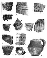 , Golenţi, Oaga Mare (Şosea)<br /><a href='https://ran.cimec.ro/RANatasamente/i3/DADCCEECF1354D9698D825EE0164F387.jpg' target=_blank>Priveşte aceeaşi imagine într-o fereastră nouă</a>. Autor: Dorel Bondoc. Titlu: Cermică preistorică descoperită în perimetrul sitului de la Golenți - Șosea (sau Oaga Mare). Sursa: Dorel Bondoc, Siturile arheologice de pe raza localităților Calafat, Ciupercenii Vechi, Golenți și Basarabi, județul Dolj, p. 85, fig. 60, Golenţi, Oaga Mare (Şosea)<br /><a href='https://ran.cimec.ro/RANatasamente/i3/7A9D6E6716094F238CADDD12E673C48C.jpg' target=_blank>Priveşte aceeaşi imagine într-o fereastră nouă</a>. Autor: Dorel Bondoc. Titlu: Cermică preistorică descoperită în perimetrul sitului de la Golenți - Șosea (sau Oaga Mare). Sursa: Dorel Bondoc, Siturile arheologice de pe raza localităților Calafat, Ciupercenii Vechi, Golenți și Basarabi, județul Dolj, p. 86, fig. 61, Golenţi, Oaga Mare (Şosea)<br /><a href='https://ran.cimec.ro/RANatasamente/i3/876BF8DCC7EC48DCA9FB4760616BE09A.jpg' target=_blank>Priveşte aceeaşi imagine într-o fereastră nouă</a>. Autor: Gheorghe Petre-Govora. Titlu: Ceramică medievală timpurie descoperită în perimetrul sitului de la Golenți - La Șosea (sau Oaga Mare). Sursa: Gheorghe Petre-Govora, Cercetări arheologice în zona de sud-vest a județului Dolj, Drobeta, 1978, p. 110, fig. 2, Golenţi, Oaga Mare (Şosea)<br /><a href='https://ran.cimec.ro/RANatasamente/i3/C1C948F09C274E338DD4192998C45952.jpg' target=_blank>Priveşte aceeaşi imagine într-o fereastră nouă</a>. Autor: Gheorghe Petre-Govora. Titlu: Cermică preistorică descoperită în perimetrul sitului de la Golenți - Șosea (sau Oaga Mare). Sursa: Gheorghe Petre-Govora, Cercetări arheologice în zona de sud-vest a județului Dolj, Drobeta, 1978, p. 109, fig. 1