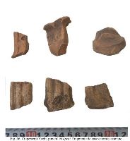 , Ciupercenii Vechi, Nisipeni<br /><a href='https://ran.cimec.ro/RANatasamente/i3/9D90AE3ACC1A4082BF2B04EBA4343FB4.jpg' target=_blank>Priveşte aceeaşi imagine într-o fereastră nouă</a>. Autor: Dorel Bondoc. Titlu: Artefacte descoperite în urma cercetărilor de suprafață. Sursa: Dorel Bondoc, Siturile arheologice de pe raza localităților Calafat, Ciupercenii Vechi, Golenți și Basarabi, județul Dolj, 2025, p. 90, fig. 65, Ciupercenii Vechi, Nisipeni<br /><a href='https://ran.cimec.ro/RANatasamente/i3/0ACBC90829DB44ABB3ADCFB1216251B7.jpg' target=_blank>Priveşte aceeaşi imagine într-o fereastră nouă</a>. Autor: Dorel Bondoc. Titlu: Artefacte descoperite în urma cercetărilor de suprafață. Sursa: Dorel Bondoc, Siturile arheologice de pe raza localităților Calafat, Ciupercenii Vechi, Golenți și Basarabi, județul Dolj, 2025, p. 91, fig. 66